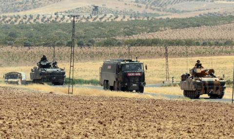 Турция вдига стена на границата с Иран - 1