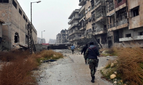 Евакуацията в Алепо вече е в ход - 1