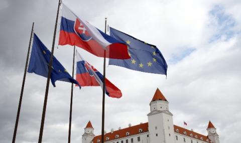 Словакия отхвърли комунистическата партия - 1