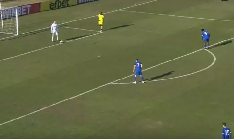 Монтана удържа Ботев Пловдив в безголово равенство на "Огоста" - 1