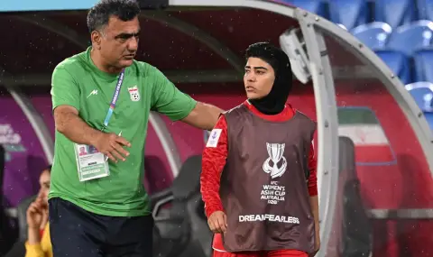 Четири жени футболистки оттеглиха молбите си за австралийско гражданство под натиск на Иран - 1