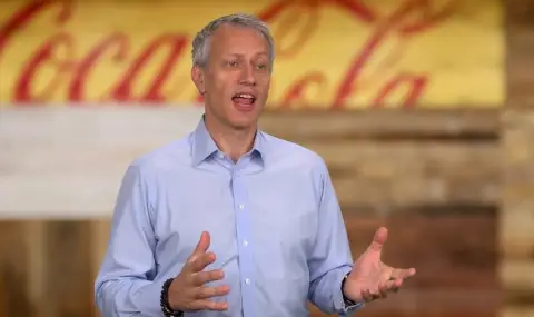 Coca-Cola CEO James Quincey is stepping down  - 1
