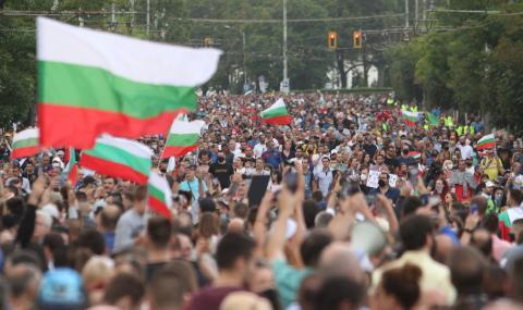 Gallup: Българското общество подкрепя протестите, но не вижда перспектива - 1