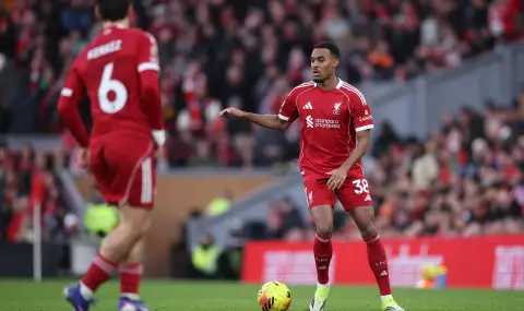 Райън Гравенберх преподписа с Ливърпул - 1