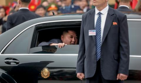 Ким Чен-ун вече е във Виетнам - 1