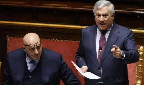 Италия временно затваря посолството си в Техеран - 1