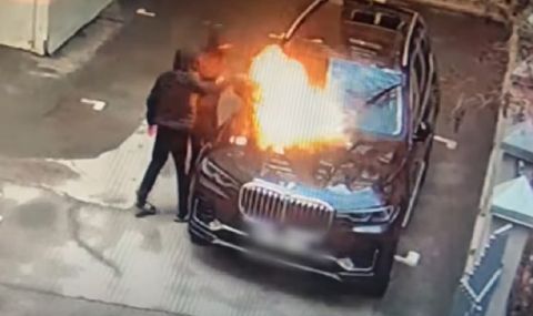 Подпалиха чисто ново BMW X7 (ВИДЕО) - 1
