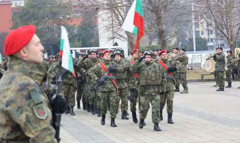 Български военен контингент бе изпратен тържествено за участие в Стабилизиращите сили на НАТО в Косово - 1