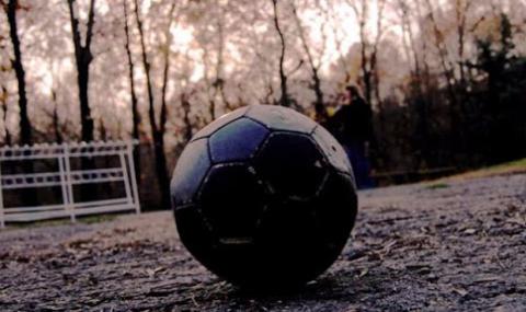 Гадзета дело Спорт: Черното тото е обичаен бизнес в българския футбол - 1