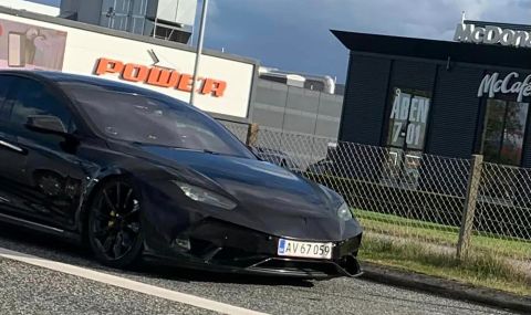 Tesla с предница на Lamborghini изглежда изненадващо добре - 1