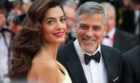 Цялото семейство Клуни замина за Милано - 1