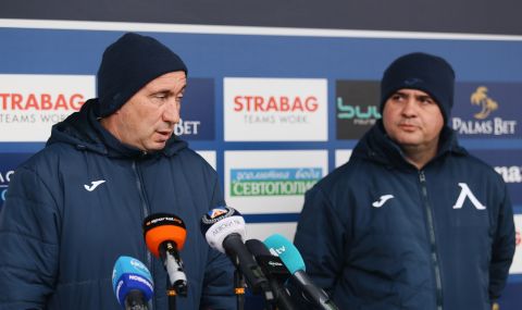 Стоилов потвърди, че е присъствал на срещата между Бербатов и Сираков - 1