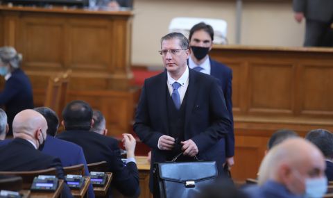 Милен Матеев: Не е обсъждан наследник на Цацаров, твърденията му за натиск са голословни - 1