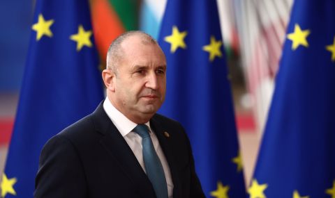 Радев: На този етап сме в състояние на вето за членството на РСМ в ЕС- българите още не са вписани в конституцията ѝ - 1