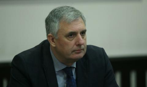 Ивайло Калфин: Тежестта на България намалява, физиономията ни навън не е добра - 1