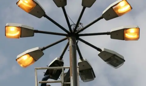 Терзиев: Добре осветените паркове и улици са важна тема за нас от самото начало на мандата - 1