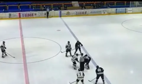 БГ хокей – рефер удари играч в лицето - 1