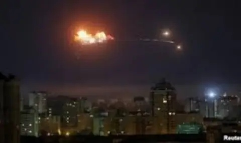 Нощна атака: Балистични ракети разтърсиха Киев - 1