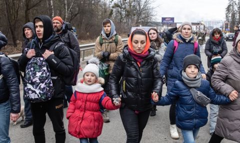 Румъния е приела над 950 000 украински бежанци - 1