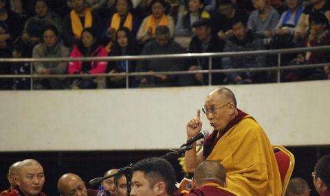 Далай Лама ще посети Доналд Тръмп - 1
