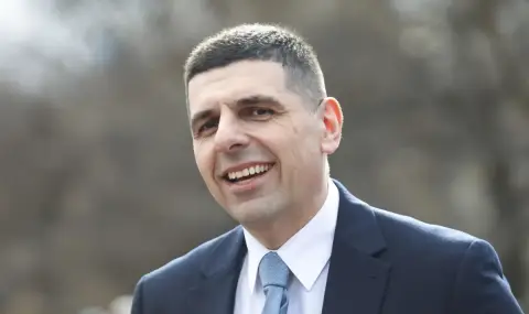 Ивайло Мирчев преди заседанието на ПП-ДБ: Важно е да останем заедно - 1