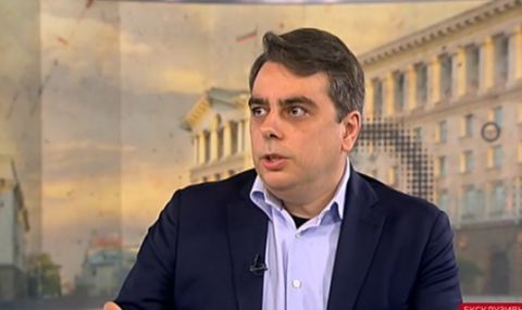 Асен Василев: За първи път от много години парламентът е жив и не е скучен - 1