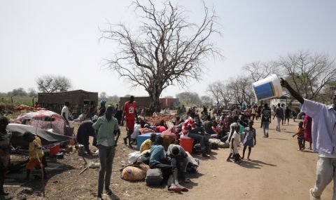 Най-малко 87 тела са открити в масов гроб в Судан - 1