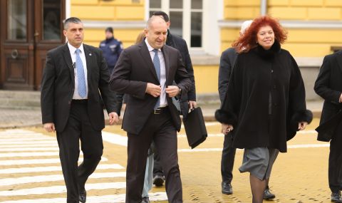 Радев и Йотова получават удостоверенията за преизбирането им в понеделник - 1