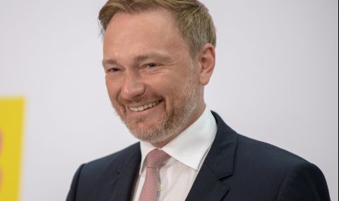 Германският министър на финансите Кристиан Линднер се ожени за журналистка  - 1