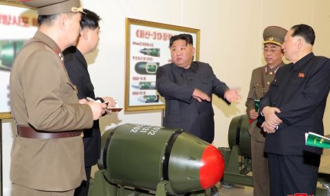 Северна Корея с ядрена заплаха към САЩ и Южна Корея - 1