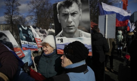 В Москва почитат с марш Борис Немцов - 1