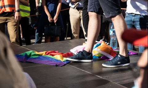 Полша ще бъде съдена заради „свободните от ЛГБТИ зони“ - 1