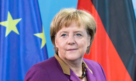 Давутоглу и Меркел обсъдиха Сирия и бежанците - 1