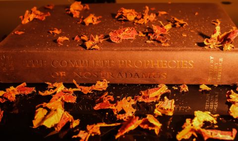 Вижте предсказанията на Нострадамус за 2021 г. - 1