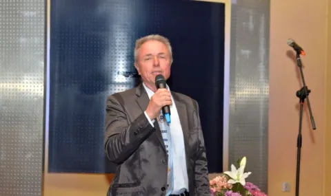 Hristo Kidikov celebrates 80th anniversary and 60 years on stage - 1