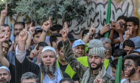 Външният ни министър: Ако насилието в Близкия изток не спре, чака ни мигрантска вълна - 1