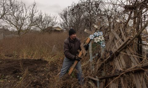 Украйна: първа помощ в коридори и мазета, под удара на бомбите - 1