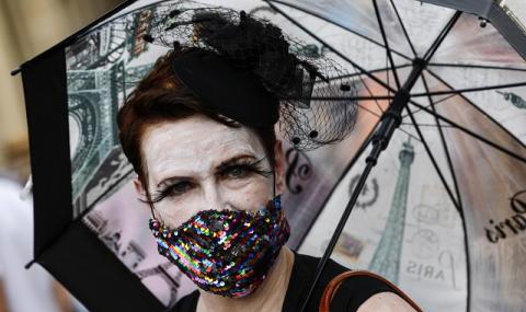 Хамбург и Магдебург излязоха на демонстрации срещу носенето на маски - 1