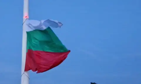 Защо 26-ти октомври и 20-ти април не са Национални празници на България? Идеални са... - 1