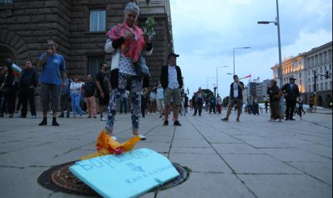 Блокадите на възлови кръстовища в София остават - 1