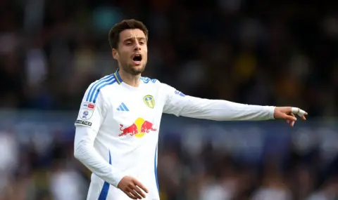 В Англия: Лийдс търси заместник на Илия Груев - 1