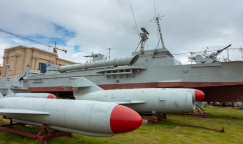 Китай тества най-мощното корабно оръдие - 1