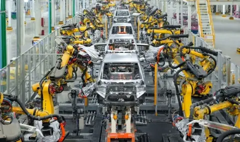 China does not recommend its carmakers to set up factories in the EU  - 1