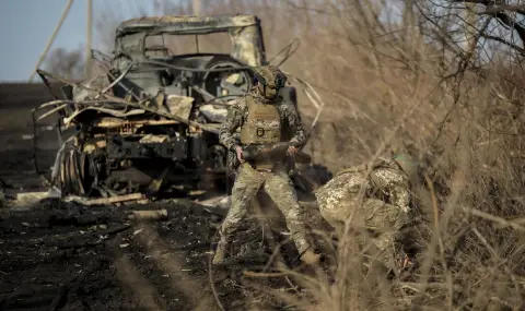 Ukrainian military expert reveals why it is unrealistic to see Western troops in Ukraine  - 1