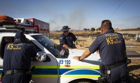 Кървава баня! Най-малко 19 убити при стрелба в бар в Южна Африка - 1