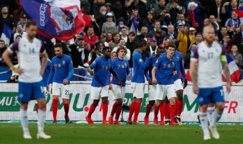 Франция засили интригата в своята група - 1