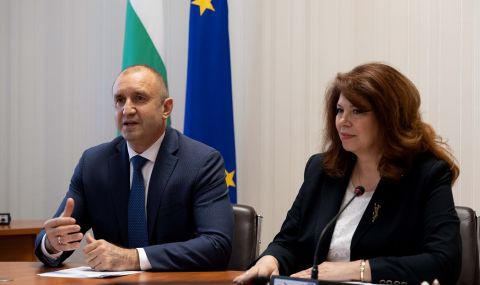 Румен Радев: България трябва да укрепва връзката си с творци, пренесли българското слово - 1