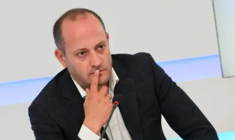 Радан Кънев: Натрупваме дълг, който младите ще трябва да плащат