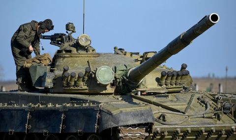 Търсят се още танкове! Украйна се връща към старите Т-72 - 1