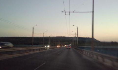 Варна: Ще чакаме ли Аспаруховият мост да се срути, както този в Генуа? - 1